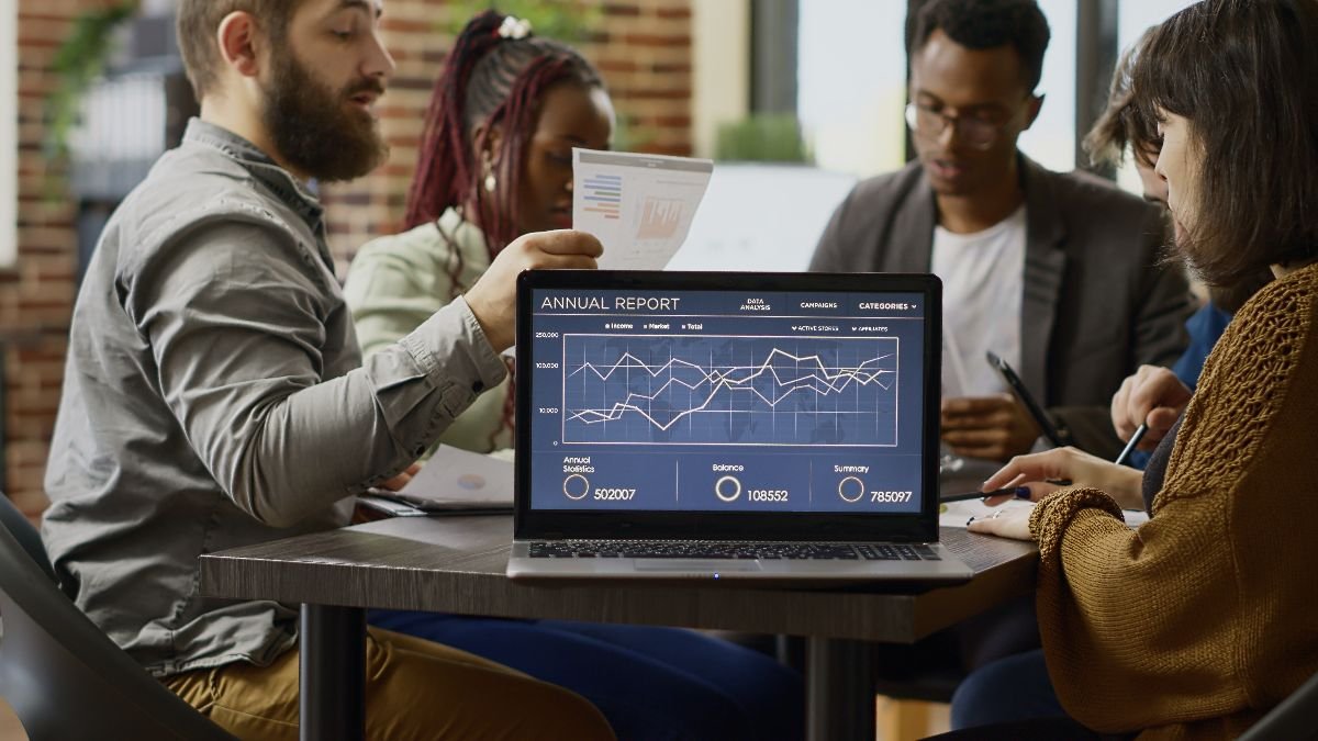 SEO Forecasting: What It Is, Why It Matters, and How to Use It to Plan Smarter 🚀
